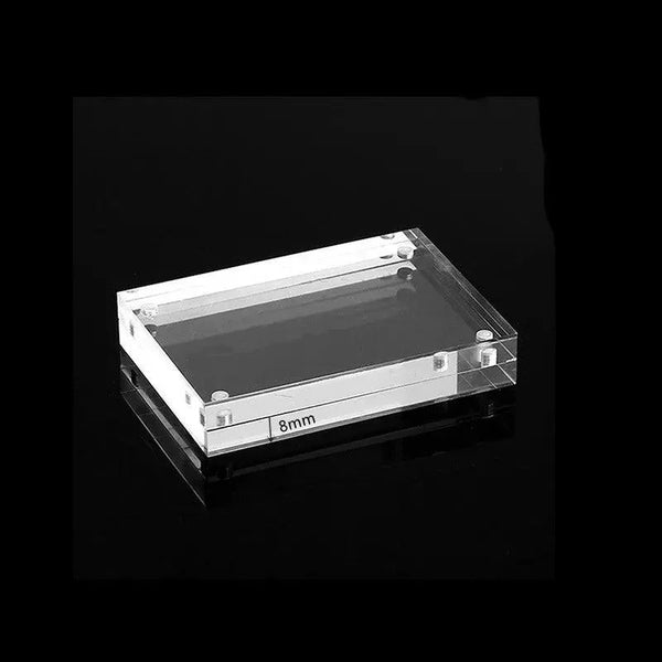 Available sizes of magnetic acrylic photo frame in inches and cm