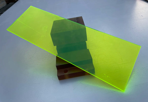 Colored acrylic sheet light box application retail display