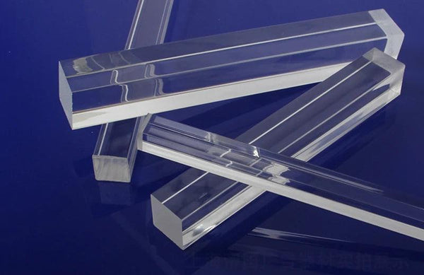 Transparent acrylic rods in multiple sizes for DIY and retail use