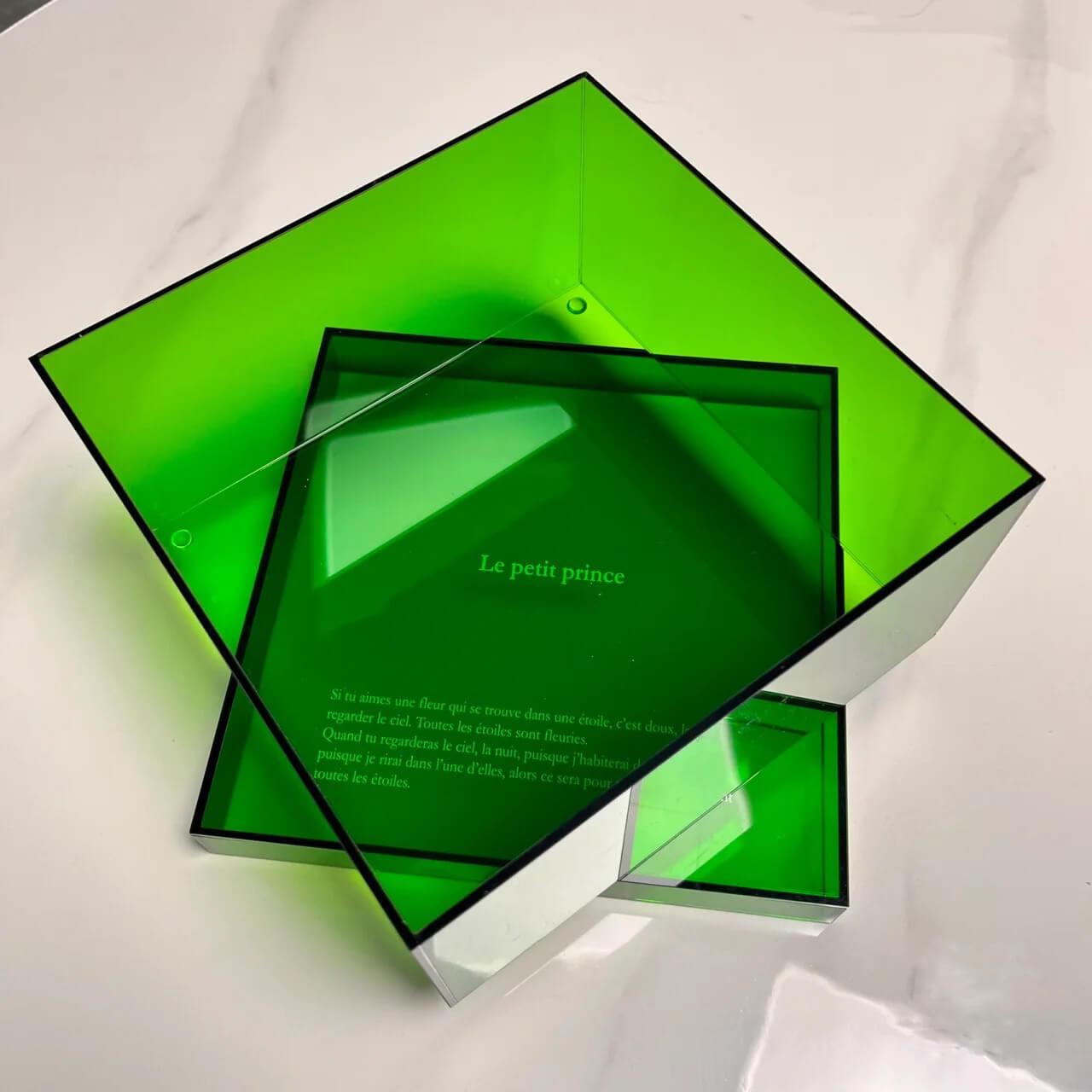  Custom Acrylic Boxes