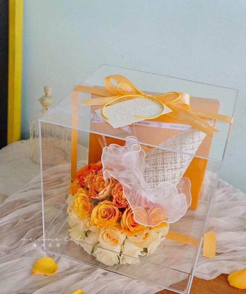 custom acrylic boxes