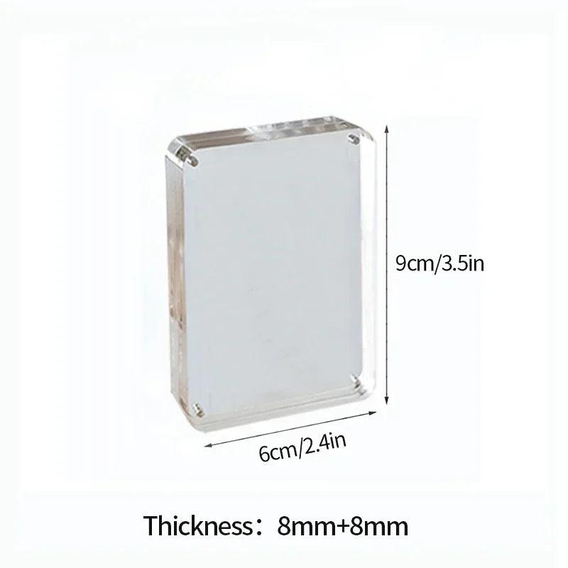 A photo of the photo frame with the brand logo
