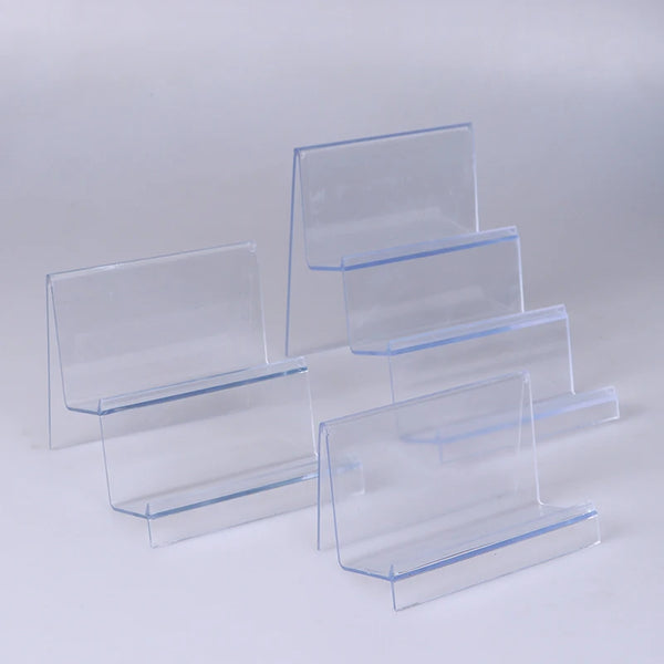 Clear display shelf organizing cosmetics and makeup products