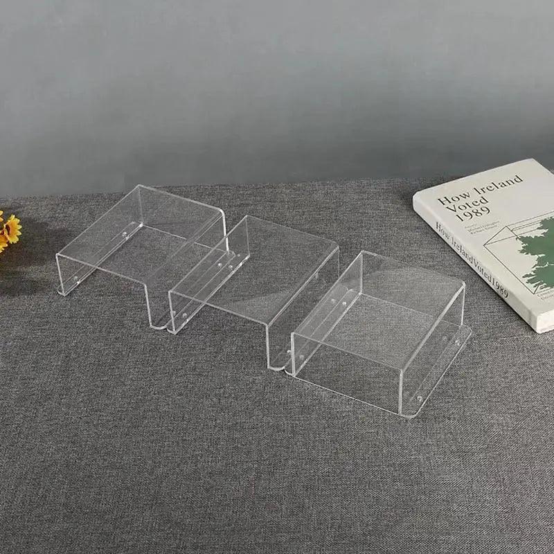 Clear polycarbonate sheet compatible with laser cutting and CNC milling