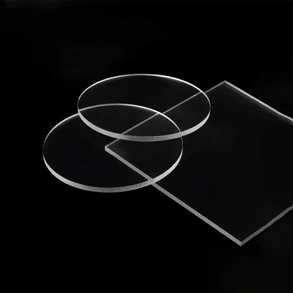 Cut-to-size clear polycarbonate plastic sheet for industrial fabrication