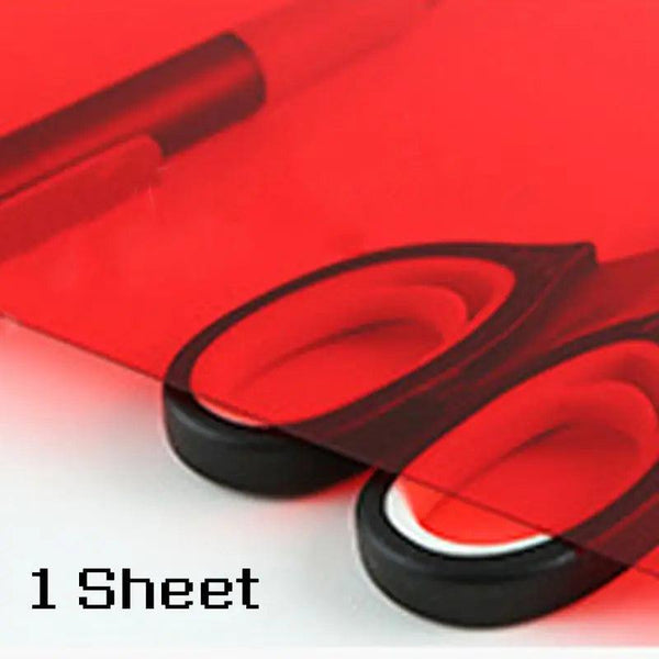 Transparent sheet used as overlay for art and drawings